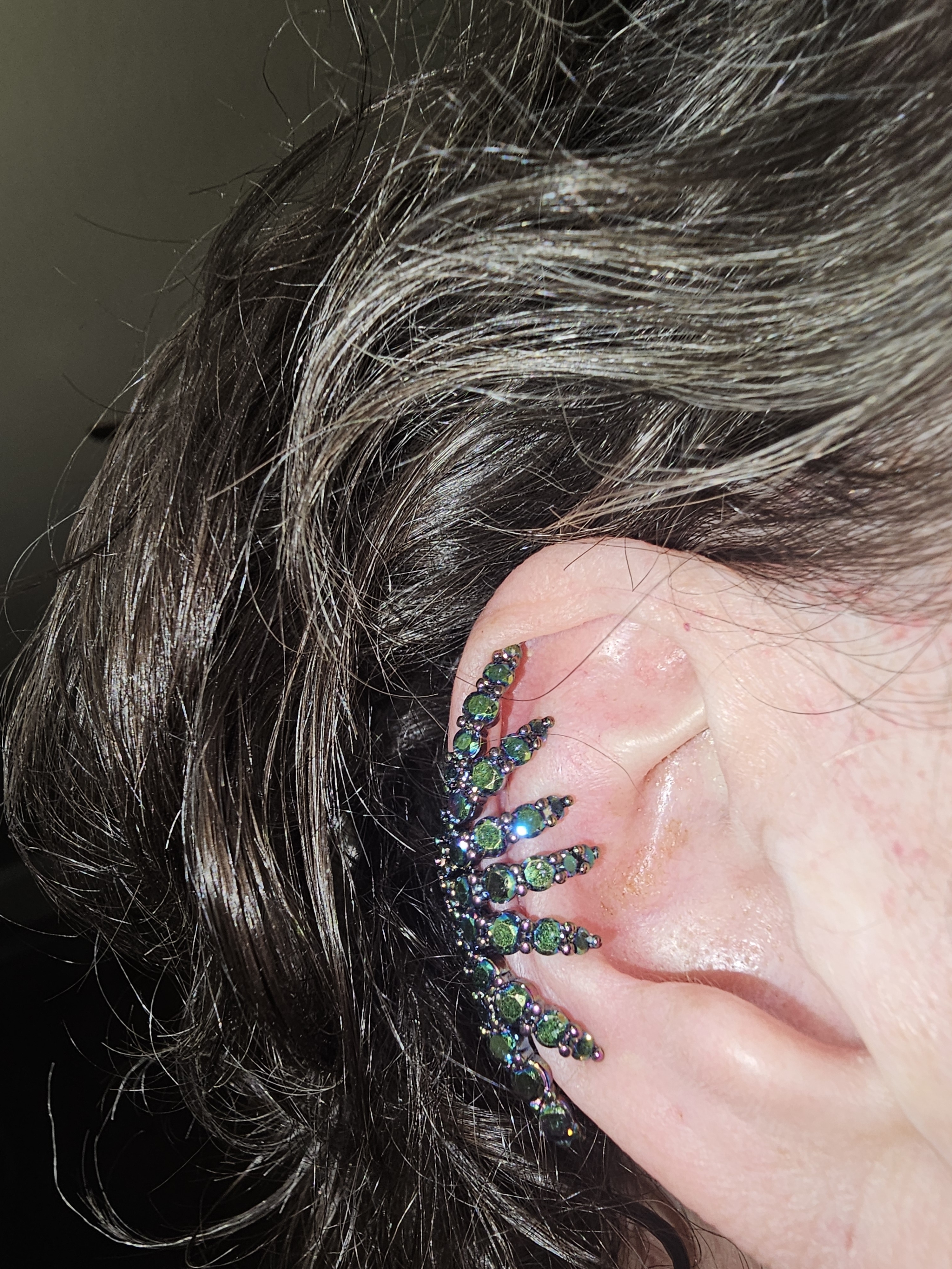 Green Crystal Ear Cuff Earring - Women Jewelry Earrings 19$